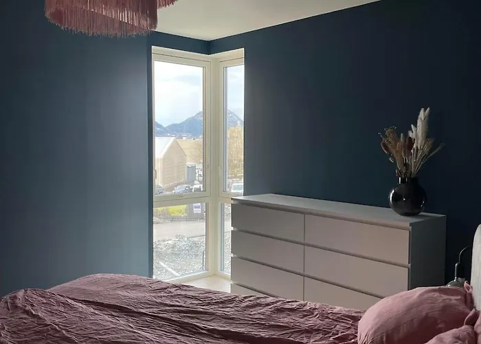New By The Sea With Fjord View, Parking! شقة Ålesund
